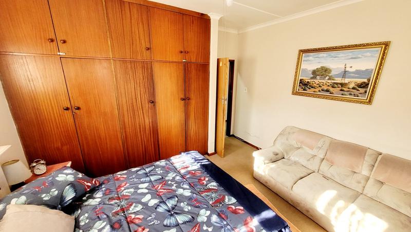 3 Bedroom Property for Sale in Dana Bay Western Cape